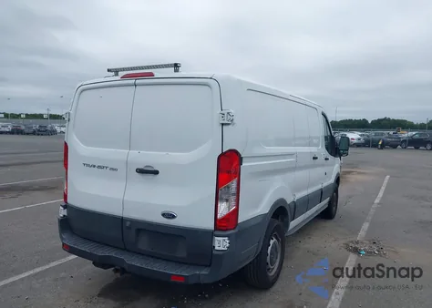 2018 Ford Transit-250 z USA, uszkodzony, nr VIN 1FTYR1ZM8JKA14187